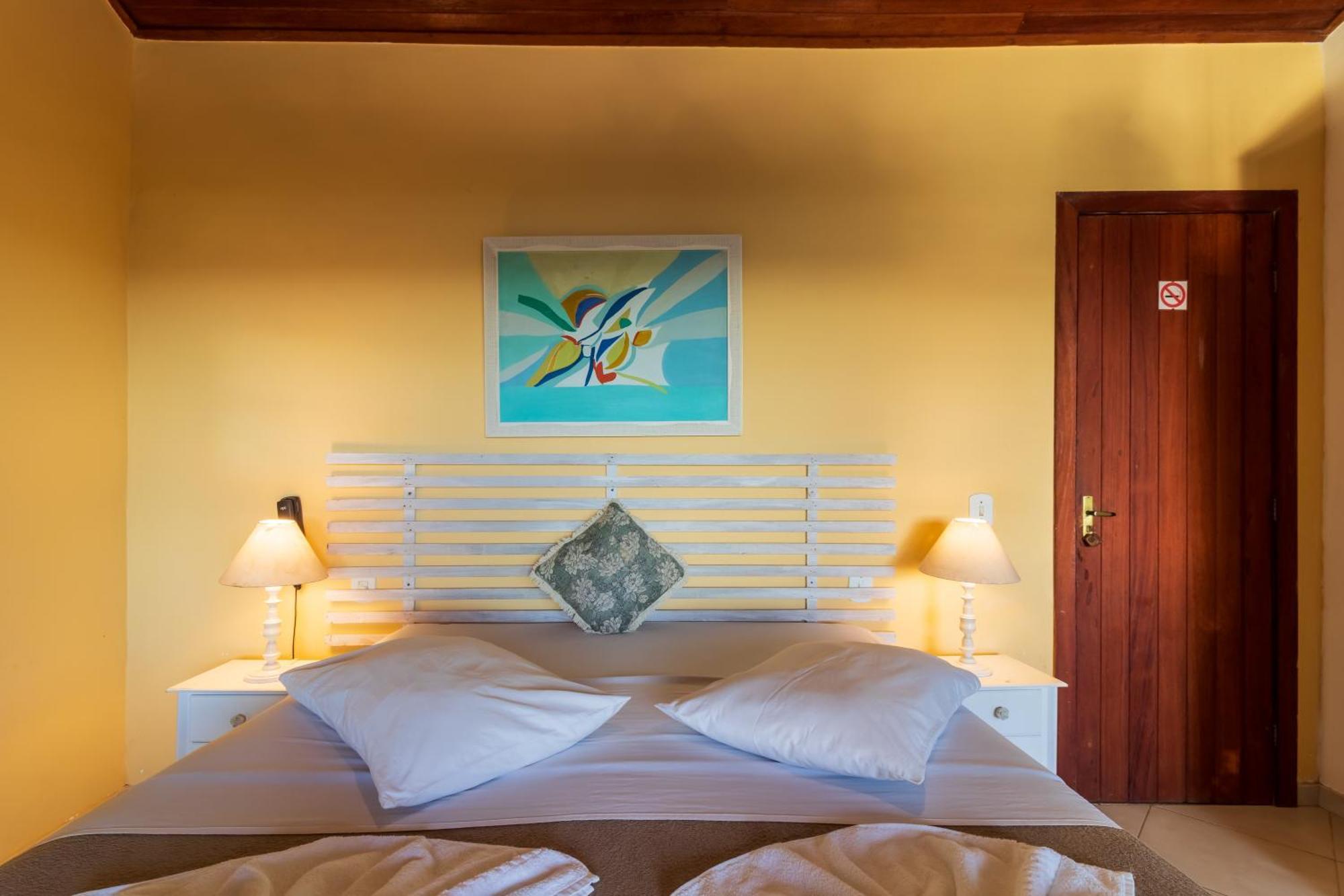 Suíte com Cama King-size e Vista do Mar